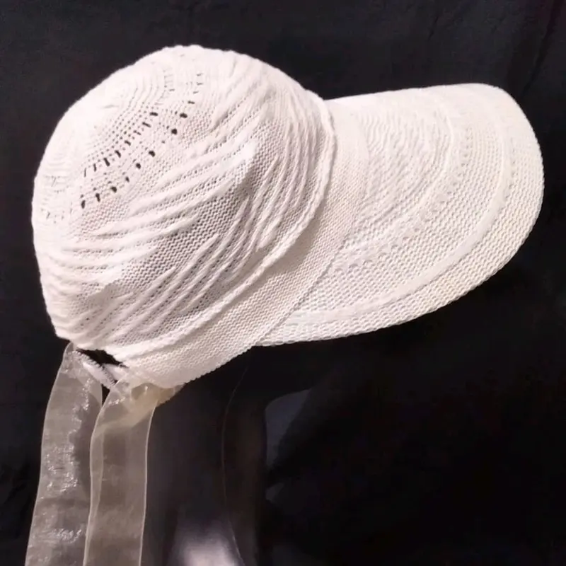 Topi Rajut putih cady golf style untuk haji dan umroh 1