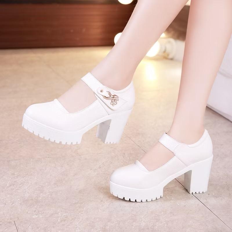 Giày cao gót nữ tăng chiều cao 7cm đế Pu siêu nhẹ chống trơn trượt da mềm đính hoa đính đá size từ 35-41 màu trắng trẻ trung . giay 7 phan giay caogot tăng 1 size caogotnu bằng giày gót