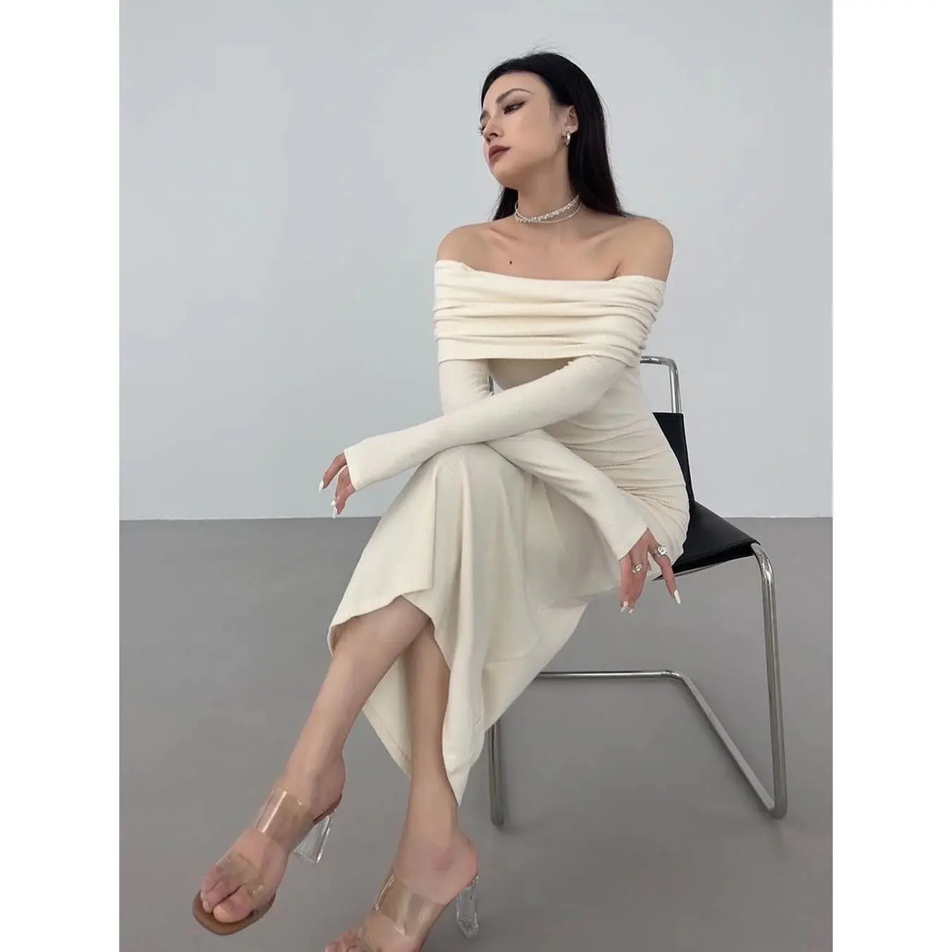 【𝗥𝗘𝗔𝗗𝗬】GRANDY - Moyra Off Shoulder Dress / Knit Sabrina Dress Wanita