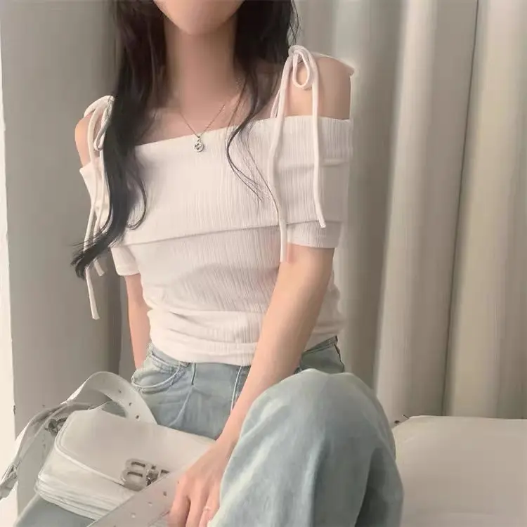 Áo kiểu trễ vai tay ngắn phối dây thắt nơ Hàn Quốc Top