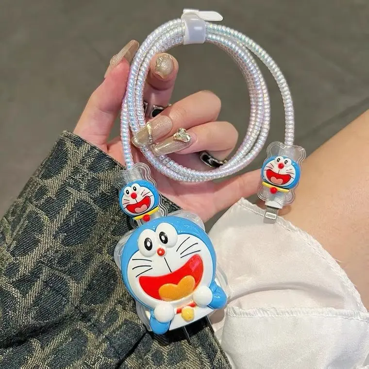 Vỏ Sạc Doraemon, Thiết Kế Dễ Thương, Dành Cho iPhone 18W / 20W, Bảo Vệ Sạc Hoạt Hình, Bộ 5 Chiếc, Bọc Xoắn Ốc Dòng Dữ Liệu, Vỏ Sofe, Tương Thích Với 13 14 Pro Max 5