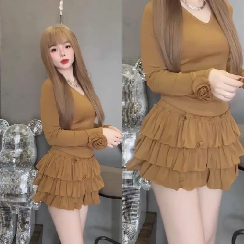 Sét áo cổ tim tay dài hoa kèm chân váy 3 tầng 40/65kg 6