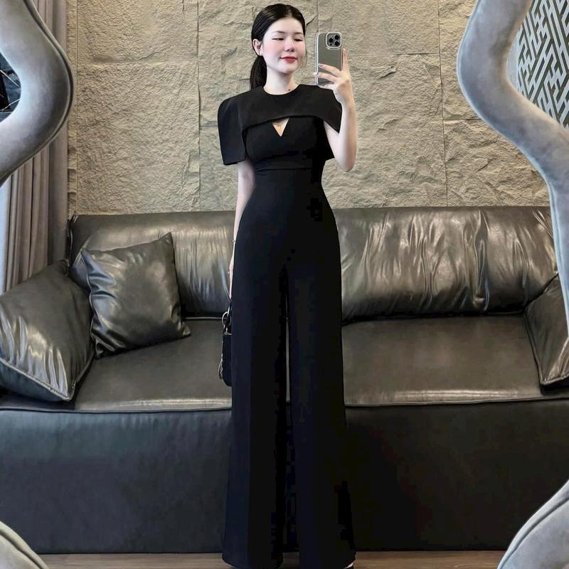 Sét Jum tay ngắn ôm body dáng dài suông ống rộng kèm khoác ngoài chuẩn hình Sang chảnh đi tiệc đi chơi Top  Women Nữ Màu đen Kem Ong Áo Trơn Nhung