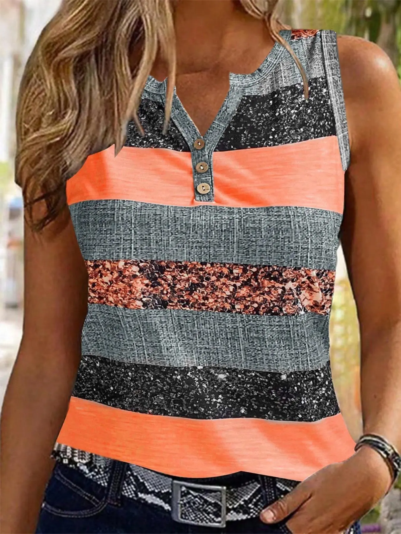 Women's Colorblock Striped Print Notched Neck Tank Top, Casual Sleeveless Button Front Top for Summer, Ladies Clothes for Daily Wear, Summer Tops