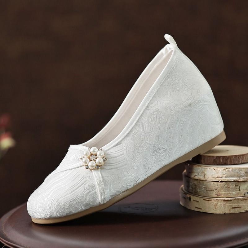 Product Introduction of High Heels Wedge Single Shoes Chinese Style National Style Cheongsam Hanfu Matching Mamian Skirt Ancient Costume Solid Color Cloth Shoes Women's Shoes 4