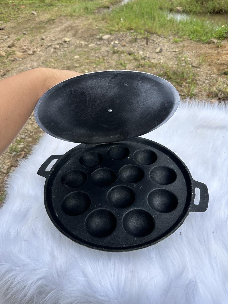 Product Introduction of ( COMBO 4 MÓN CHẢO ) 1 chảo nướng thịt chống dính 34cm - 1 chảo khuôn bánh thọt 12 cái - 1 chảo chiên chống dính 22cm - 1 chảo nhỏ chiên chống dính ốp la 8