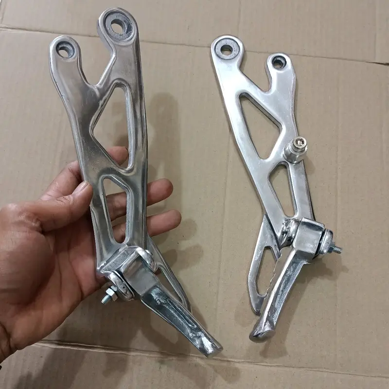 POSTEP BELAKANG YAMAH FIRZ R 1
