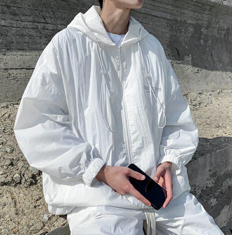 Product Introduction of Hooded Sun Protection Jacket for Men, Summer Thin Style, Youth Trendy Casual Coat, Ultra-Thin Breathable Loose Sun Protection Clothing 8