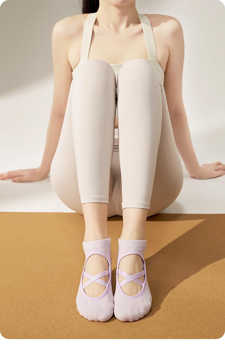 Product Introduction of Yoga Non-Slip Socks for Women Professional Training Breathable Sweat-Absorbing Non-Slip Pilates Yoga Socks 21