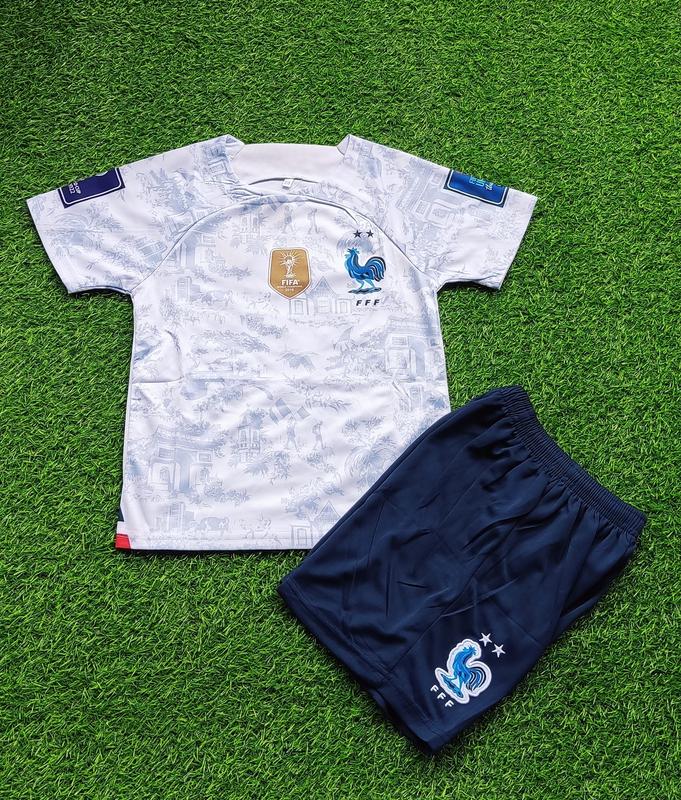 Set quần áo bóng đá trẻ em Đội Tuyển Pháp trắng xanh - Chất vải mè Thái Cao Cấp - In Tên Số Theo Yêu Cầu Sport Kids Nam Fish