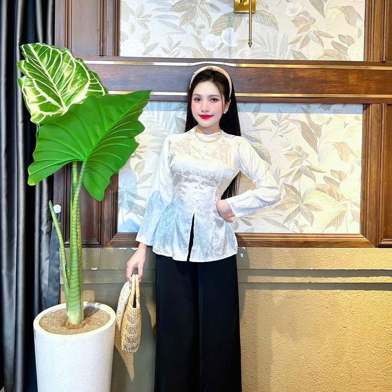 Nguyên sét bộ Bà Ba vải gấm hoa văn nút Ngọc tay dài dây kéo phía sau, phối quần mango mềm mại đủ màu sắc nhiều size 40-70kg  Áo Tốp nữ aoba bahan