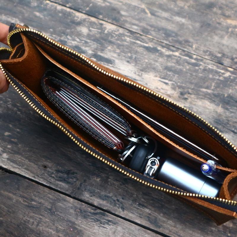 Túi clutch da bò thật, túi nam cầm tay khẳng định chất riêng.CT01 3