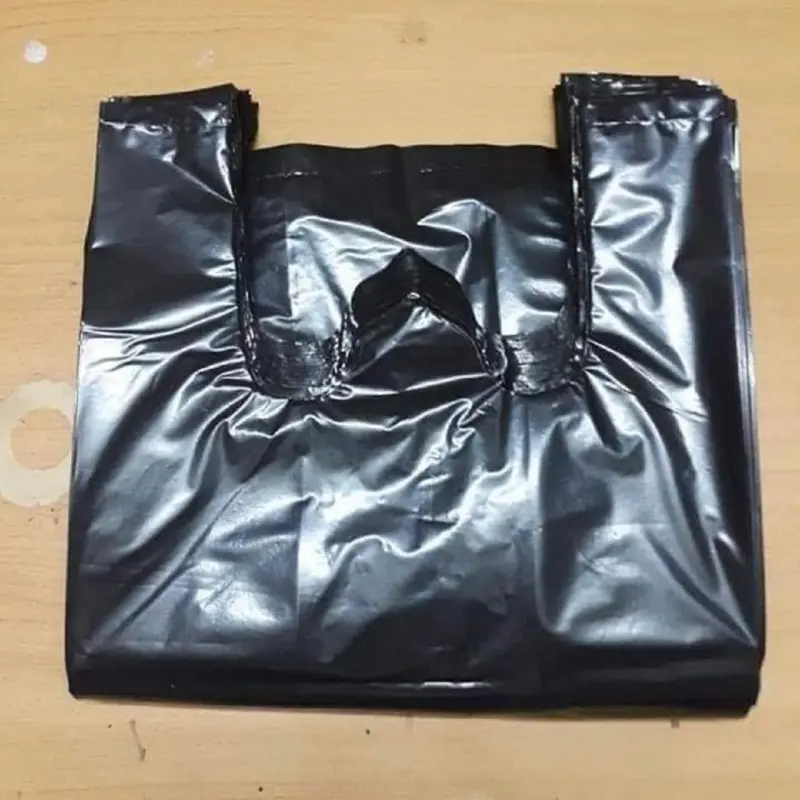 1 KG BAO 2 QUAI ĐEN THƯỜNG , ĐEN BÓNG ĐỒNG GIÁ túi đựng 1