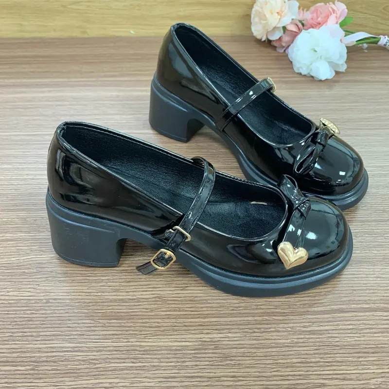 Giày lolita, giày bupbe, nơ tim gót vuông 5cm ,da bóng mềm,quai cài, đi học, đi chơi …( fom 1.5 lùi 1sz , chân tròn dày lấy đúng) Nữ Shoes mary jane 2