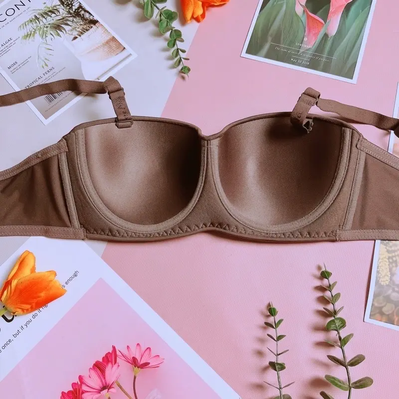 Áo lót Nữ không dây Bigsize mặc chống tuột Thái Lan Beena 2247 cup B-C(quả vừa và to) Bra có gọng, quả ngang, ko bè ngực Women Nhung Thun Kem -Tết 1
