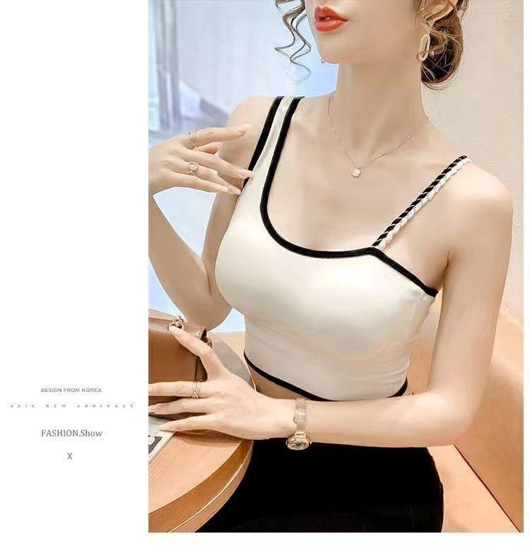 Product Introduction of Áo Vest Hai Dây Đeo Spaghetti Gợi Cảm, Có Đệm Ngực, Lớp Nền, Áo Mặc Bên Ngoài, Thiết Kế Độc Đáo, Bó Sát, Áo Dễ Phối Đồ Dành Cho Nữ, Bộ Sưu Tập 23k Người 15
