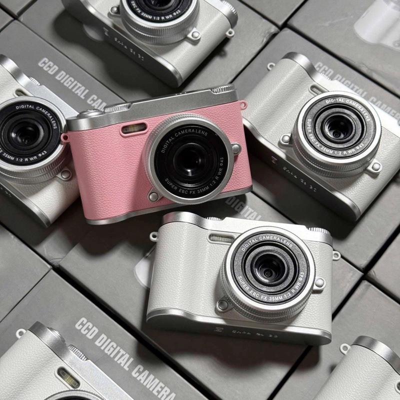 máy ảnh kỉ thuật số CCD, máy ảnh cầm tay cam trước cam sau . thích hợp đi du lịch khuôn viên trường tặng kèm phụ kiện