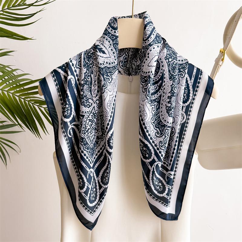Product Introduction of Khăn Quàng Cổ Vuông Cổ Áo Tóc In Hình, Dành Cho Nữ, Hàng Mới Về, 70CM (27,55inch), Làm Bằng Lụa, Mô Phỏng Lụa, Thích Hợp Cho Tiếp Viên, Khăn Choàng Nữ Công Sở, WJ70FZS-101 16