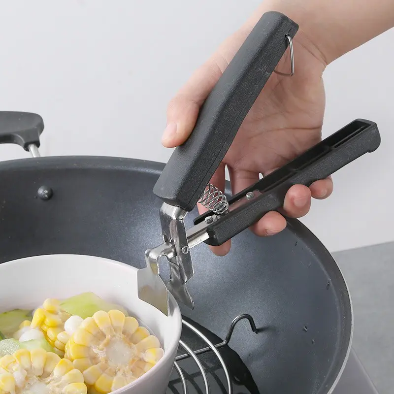 Bộ 3 dụng cụ gắp nóng nhà bếp, bộ 2 kẹp + găng tay gắp chén dĩa, nhấc nồi cách nhiệt, chống nóng, chống phỏng tay an toàn tiện dụng 8