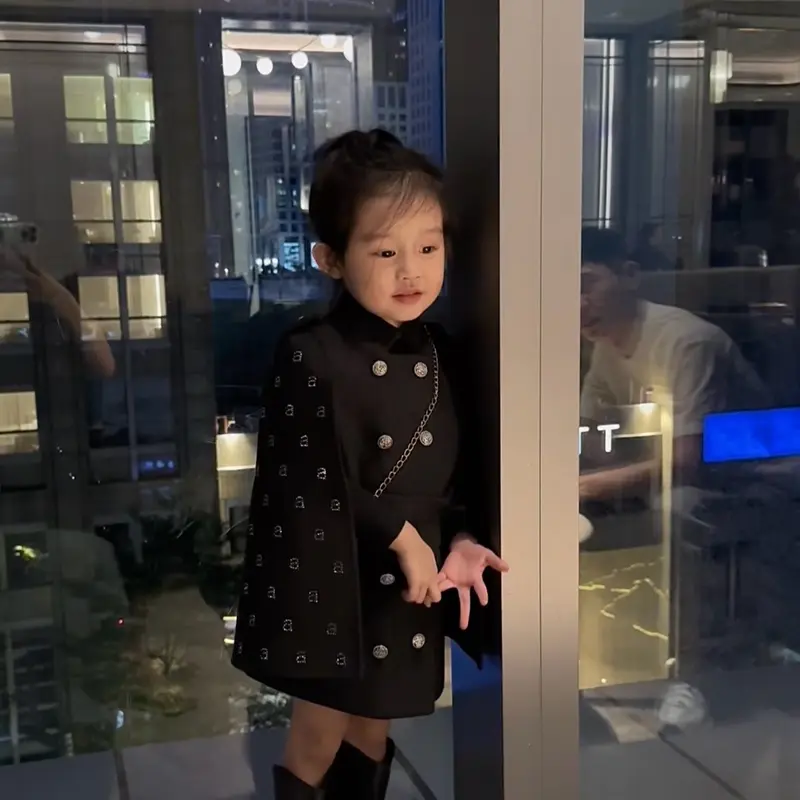 Ak38- Áo khoác dáng choàng vai đính đá cho mẹ và bé Nữ Women Cotton Voi đôi 5