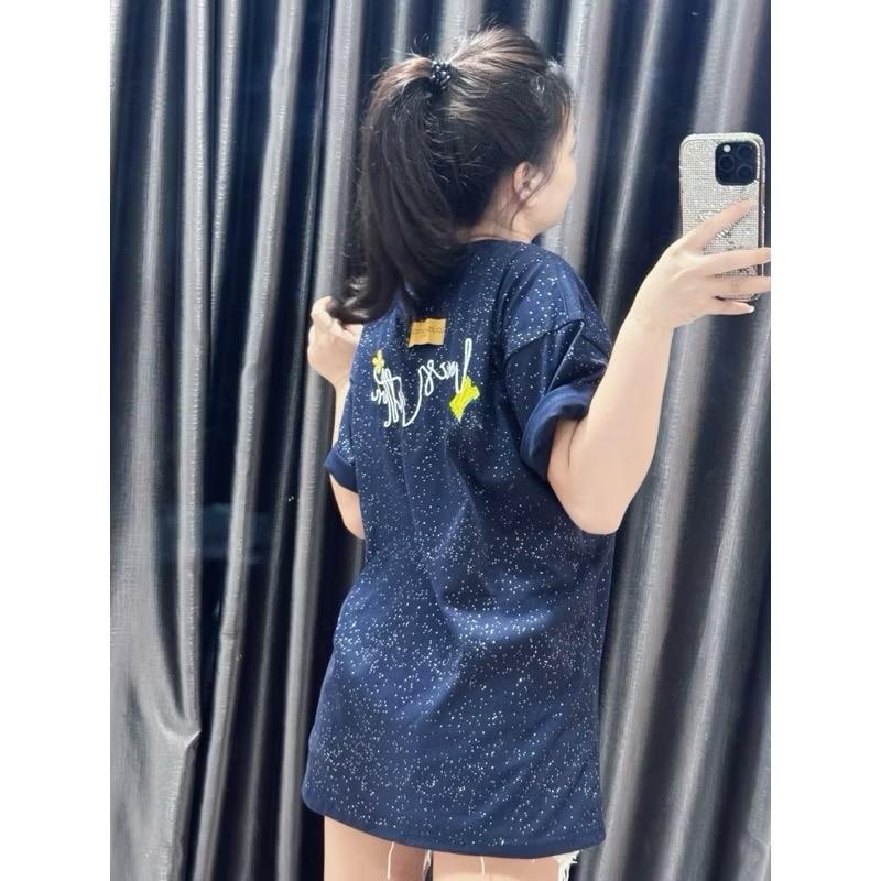 Áo thun Nam nữ cổ tròn LỜ VÊ THÊU HOA CHỮ KÍ IN NHŨ KIM TUYẾN  chất cotton hothit Top Women 2