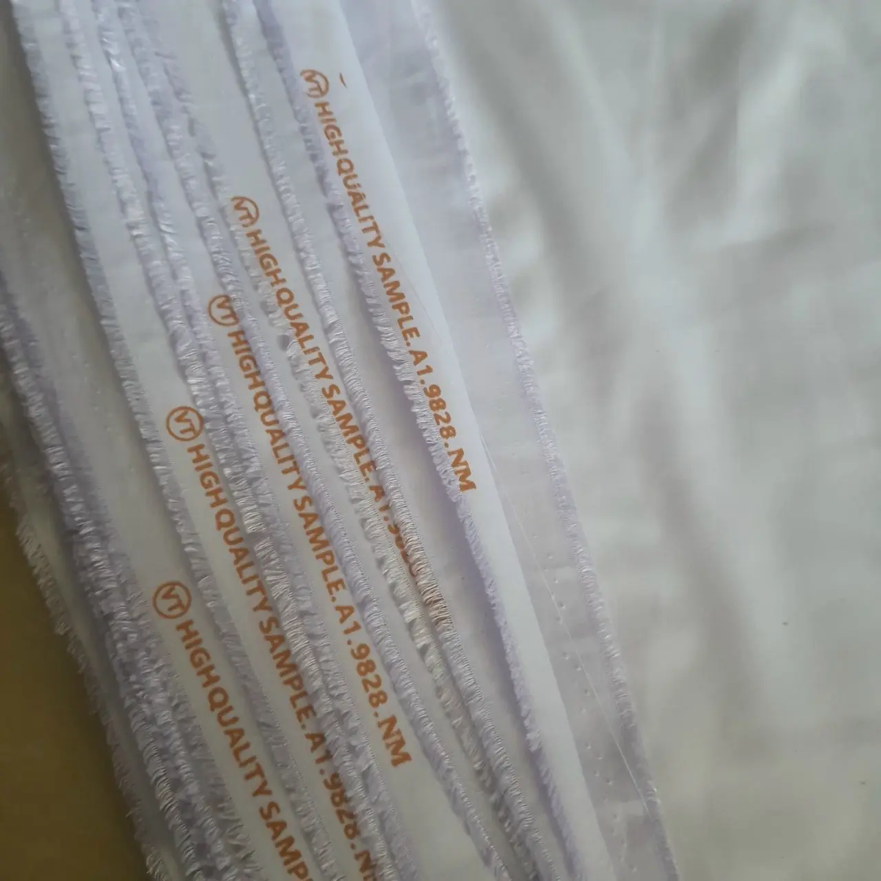 Vải kate silk trắng học sinh, sơ mi nam nữ công sở