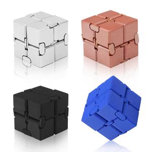 Infinity Cube, 1 Count Creative Stress Relief Toy, Flip Puzzle Cube, Fidget Sensory Toy, Ideal Gifts for Birthday Festival