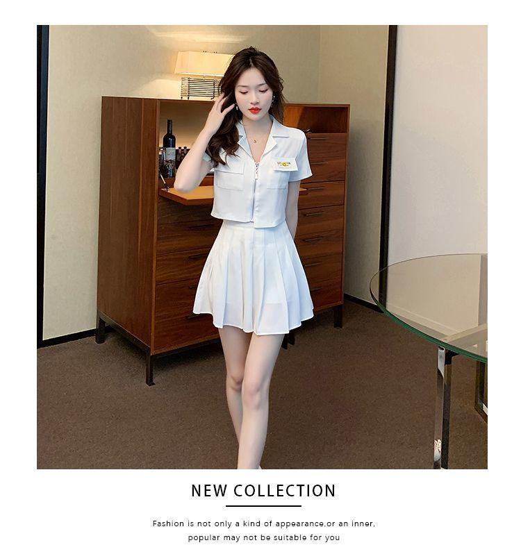 Product Introduction of Bộ Đồ Ngắn Tay Thanh Lịch Chống Lão Hóa Mới Mùa Hè 2024 Áo Khoác Ngắn + Chân Váy Xếp Ly Bộ Đồ Hai Mảnh Hợp Thời Trang Cho Nữ Top 5