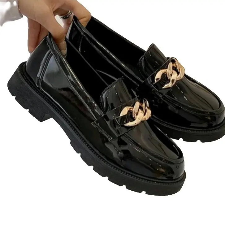 Sepatu docmart wanita rantai logam gold premium terbaru fashion Korea