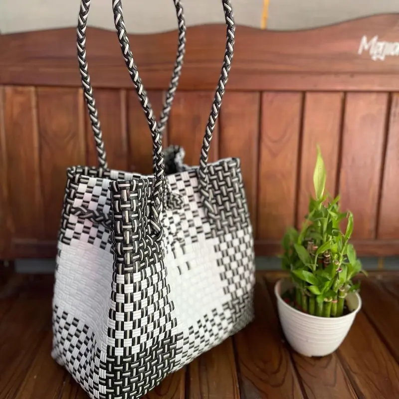 Majid Tas Handmade Tas Wanita Anyaman Jali Tas Pasar Elegan Muat Beras 5kg karakter plastik tote Tote 1