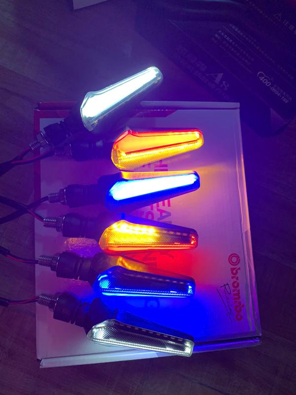 Xi nhan L21 chạy hiệu ứng audi lưỡi kiếm lắp xe điện xe máy ( dùng điện 12v) loại đẹp