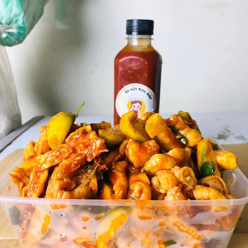 1 chai sốt thái trộn chân gà,tai heo,chấm hoa quả Nước sốt gia vị Chua ( Không CÓ CHÂN GÀ)