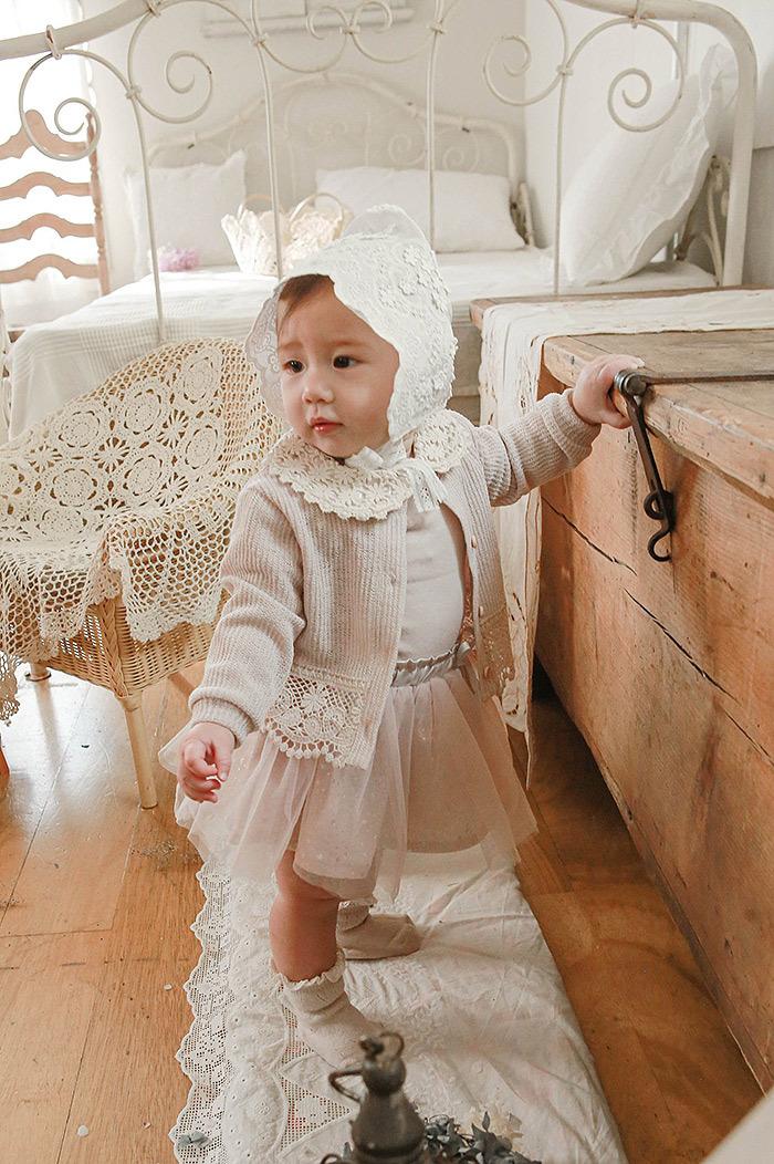 Product Introduction of Korean style girls' baby and infant lace air conditioning shirt ins casual sun protection clothing cardigan coat all-matching cardigan 7