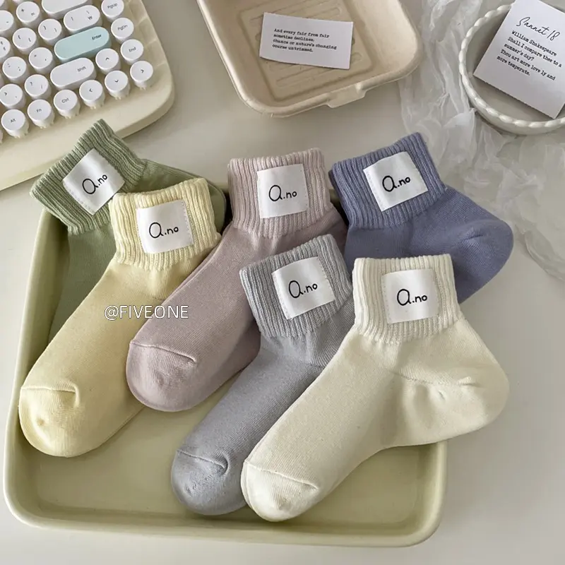 Tất Cho Nữ, Phong Cách Nhật Bản, Tất Ống Giữa, Chống Trượt, Làm Bằng Bông, Tất Ngắn Góc Phải, nhãn vải, Màu Trơn Hợp Xu hướng Ins