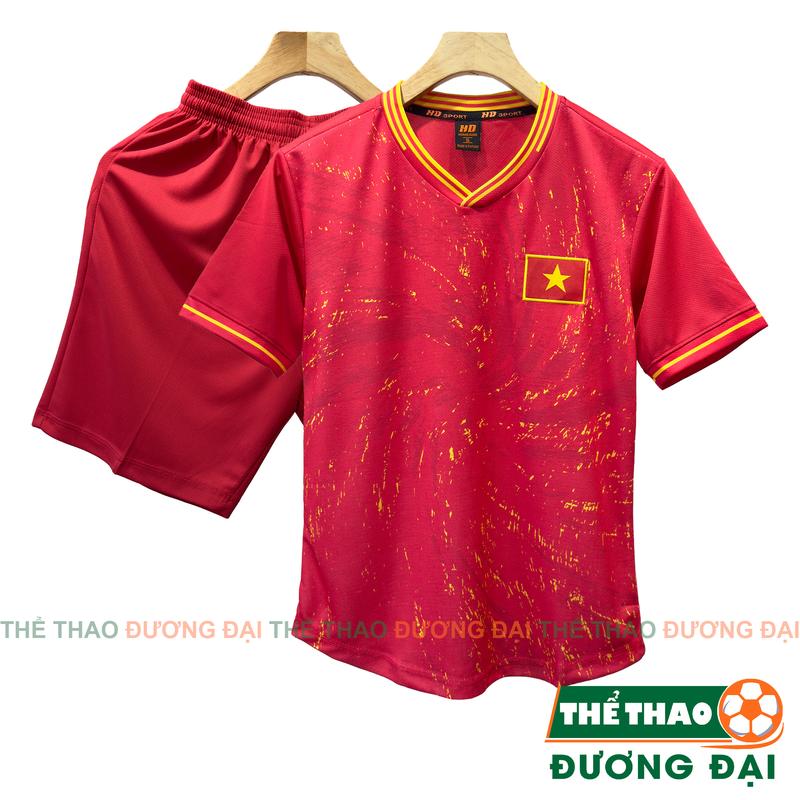 Quần Áo Bóng Đá, Đồ Đá Banh ĐT Việt Nam Đỏ 2024 Thun Mè Cao Cấp Thoáng Khí Thể Thao Đương Đại Top Sport