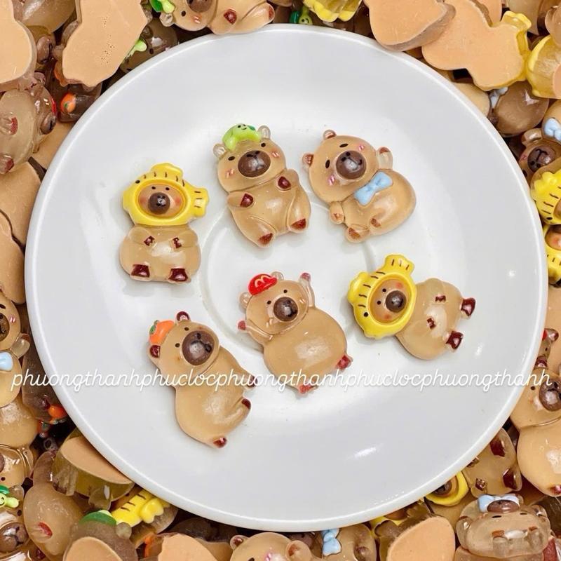 Set 10 túi mù capybara phát sáng ban đêm với miếng dán trang trí - Đồ Chơi, Toy 0
