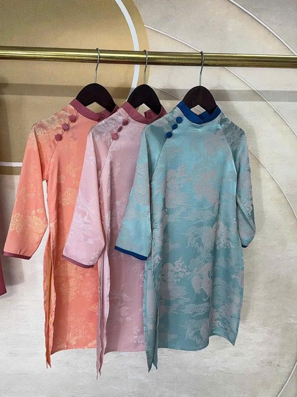 ÁO DÀI TẾT BÉ VÀ MẸ GẤM TƠ TẰM CAO CẤP PHỐI CÚC VAI SIÊU XINH CÁCHB ĐIỆU TẶNG KÈM VÒNG CỔ 4