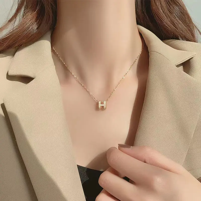 Necklace Tide H Letter Ins Collarbone Chain Light Luxury Niche Design Necklace