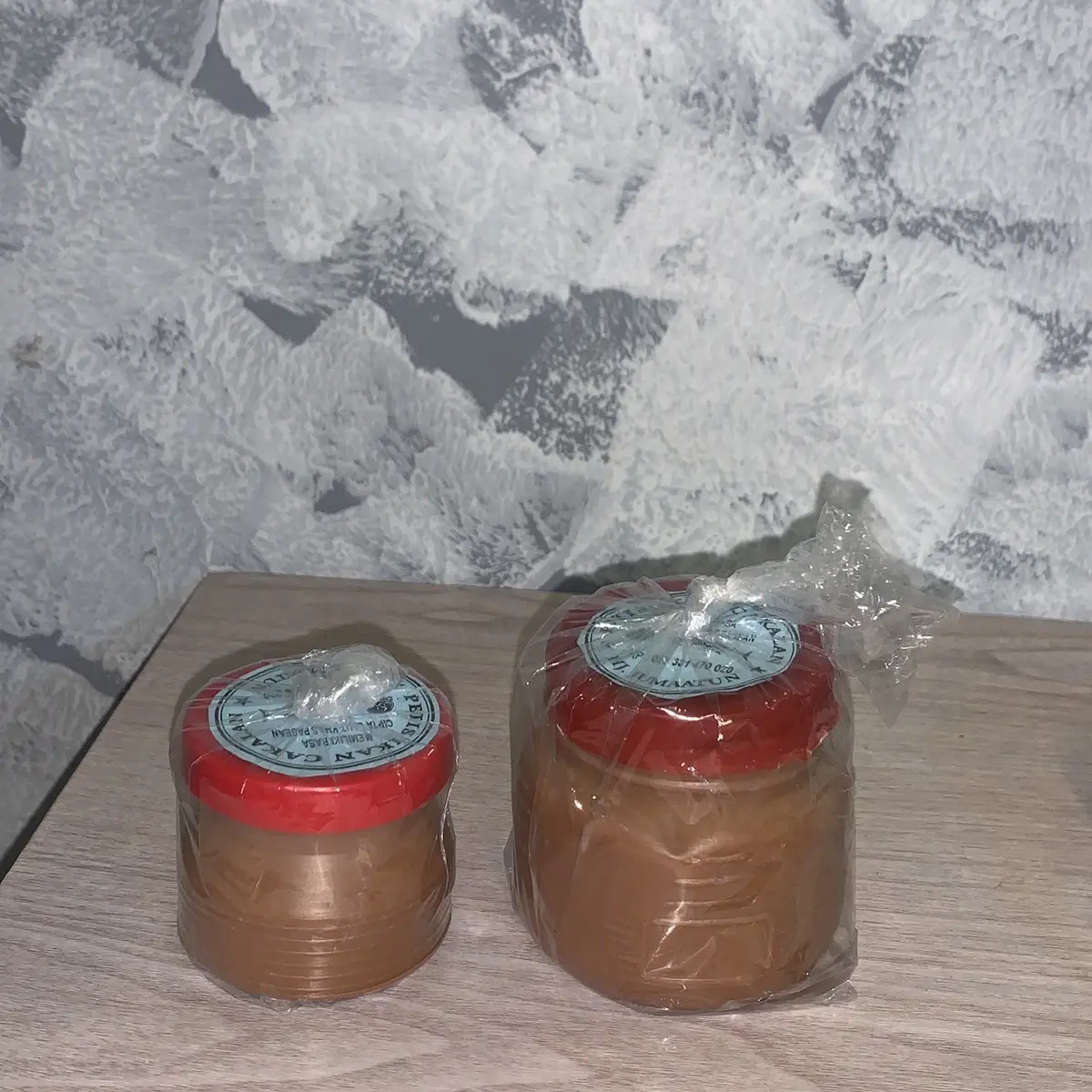 Sambal Petis ikan tongkol madura (kecil dan besar)