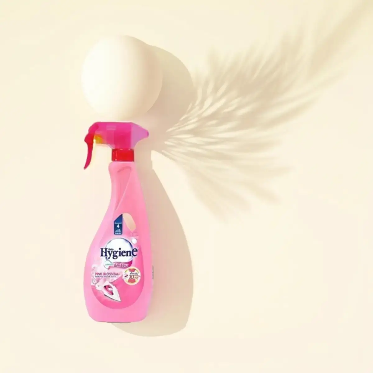 Xịt Thơm Quần Áo Hygiene Nước Xịt Vải Ủi Đồ Khử Mùi Ẩm Mốc [Hồng] Chai 550ml Làm Sạch