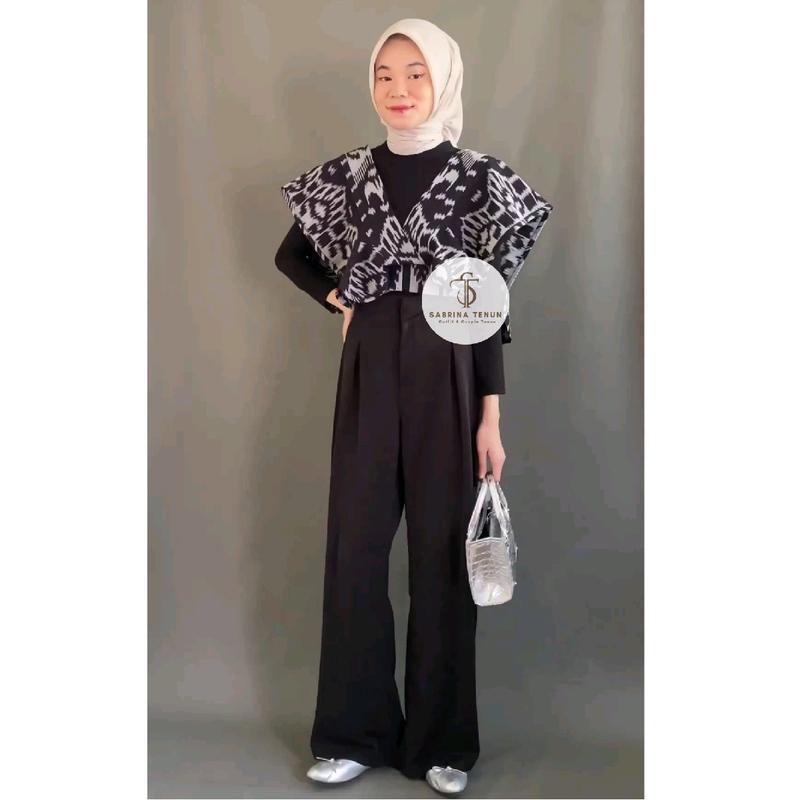 SABRINA TENUN - LAURA OUTER TENUN 5