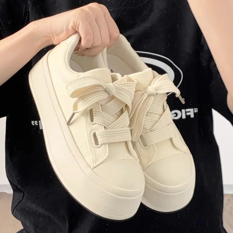 Giày Trắng Dày, Dành Cho Nữ, Phù Hợp Với Mọi Dịp Sneaker Nhung Shoes Nhám
