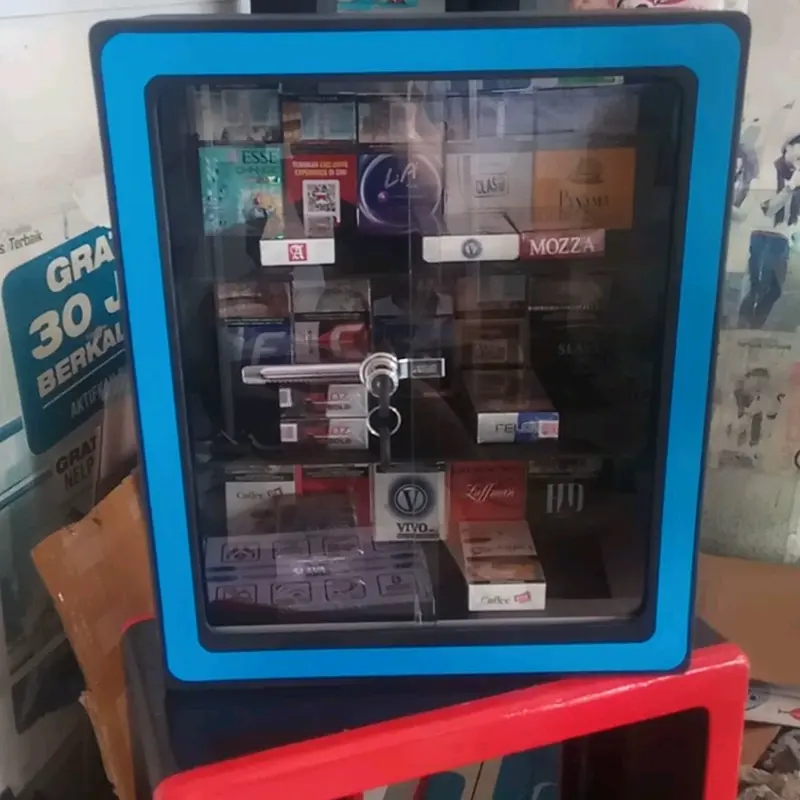 Etalase  / Rak Display / Show Case / Lemari Pajang Tahan Lama Hitam Terakit Furniture 2
