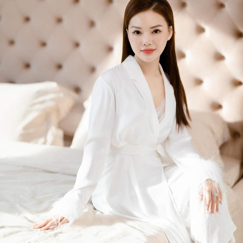 Hantu sleepwear Set áo choàng kèm váy ngủ phối lông vũ cao cấp chụp hình phóng sự cưới 4