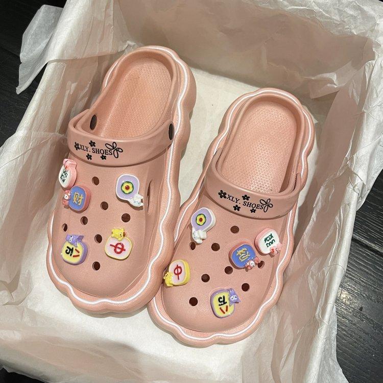 Product Introduction of Hole Shoes Eva Women's Platform plus Height Increasing Summer Outer Wear Closed Toe Non-Slip Deodorant Cartoon New Cool Beach 29