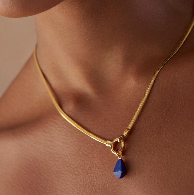 Product Introduction of Titanium Steel European and American High Niche Natural Stone Lapis Lazuli Heavy Craft Necklace Pendant DIY High Color Retention 18K Gold Plated 0