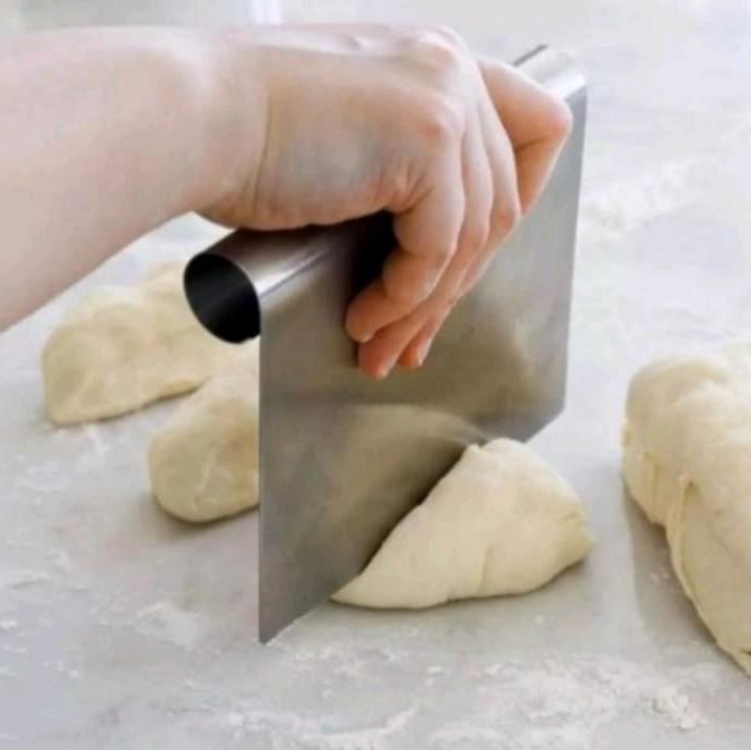 Scrapper Roti Jual Scrapper stainless / scrapper kue pemotong adonan / scraper Cream ...
