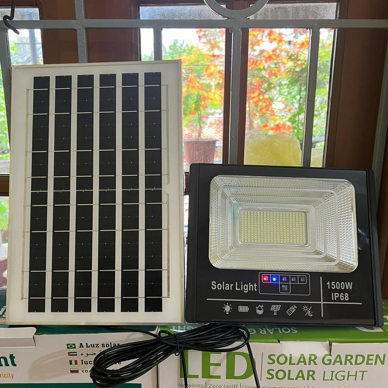 COD Đèn năng lượng mặt trời công suất 1500w phân khúc giá rẻ bảo hành 2 năm 0