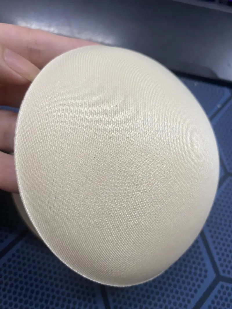 Product Introduction of Mút đệm hình tròn hỗ trợ định hình nâng ngực tốt , có vải 2 mặt chống gẫy , gập mút ( 1 cặp 2 miếng ) 2