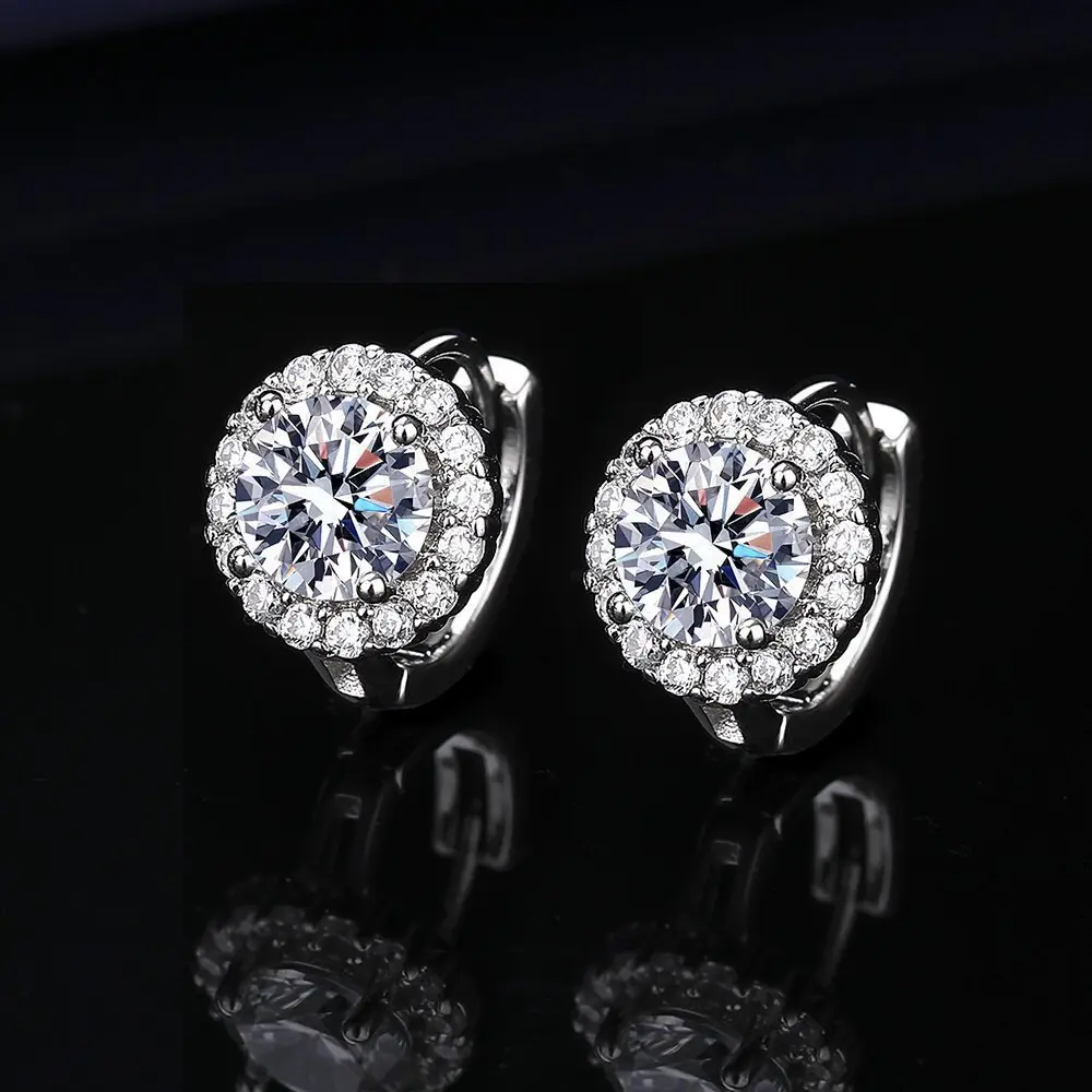 Hoa tai Moissanite giả, 1 Carat, dành cho phụ nữ, Hợp Xu hướng mới, Phát sóng Trực Tiếp trực tiếp, Bán Chạy, Vòng đeo tai thời trang không gây dị ứng, Kẹp tai
